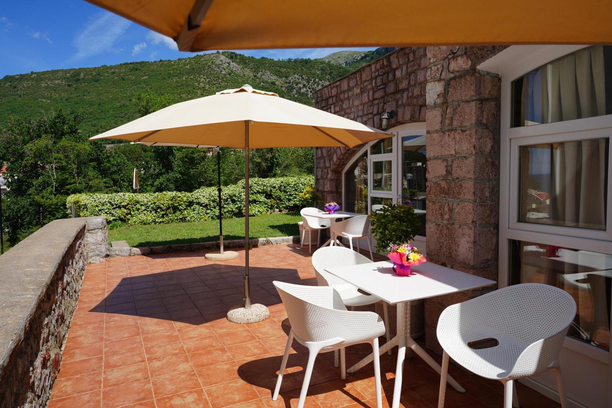 Apartments Pavlovic Petrovac Kültér fotó