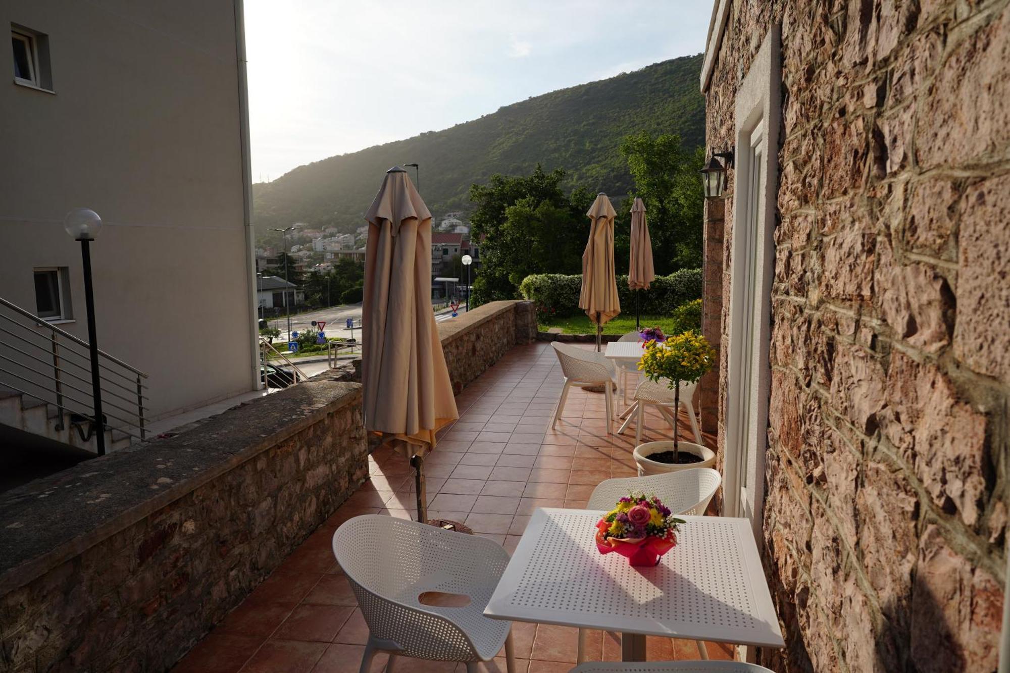 Apartments Pavlovic Petrovac Kültér fotó