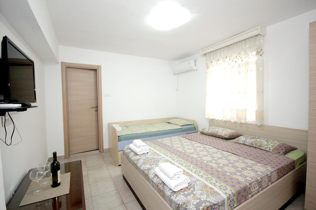 Apartments Pavlovic Petrovac Kültér fotó